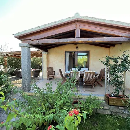 Casa Vacanze Flora * Budoni